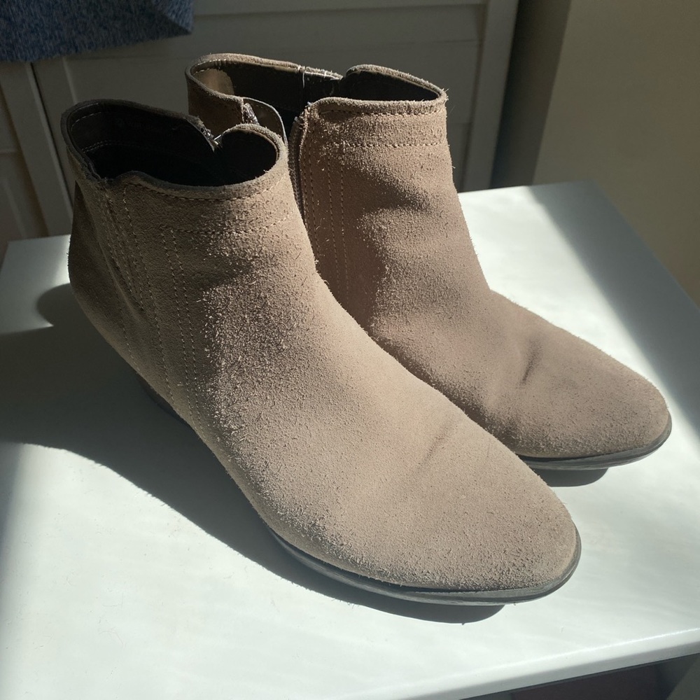 Waterproof Blondo Taupe Heeled Boots